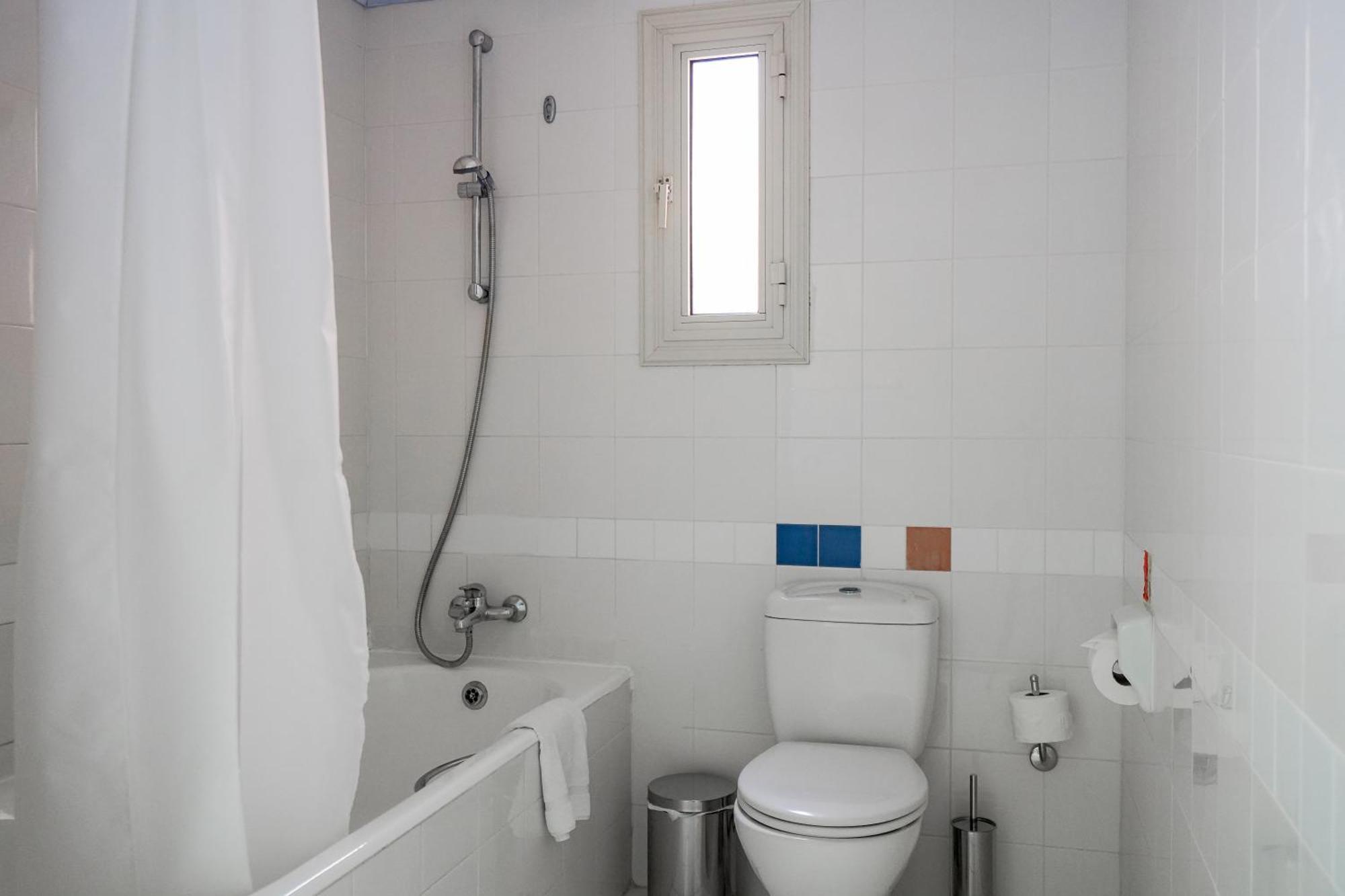 Resitour - Basilica Apartment Paphos Exterior photo
